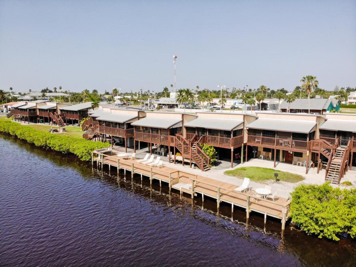 River Wilderness Waterfront Cabins Everglades City Exteriör bild